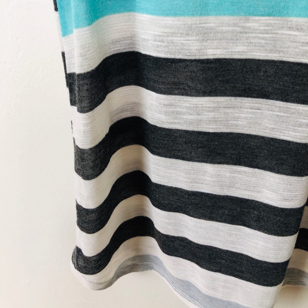 Timing Beautiful Tank Top - Picture 4 of 5
